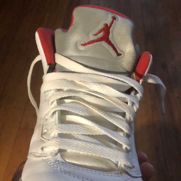 Jordan retro 5 fire red